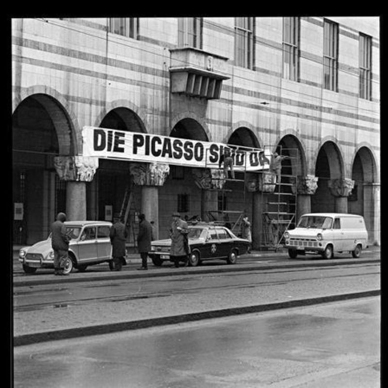 Transparent am Kunstmuseum, 6. Januar 1968. Staatsarchiv Basel-Stadt,BSL 1013 1-3563 1